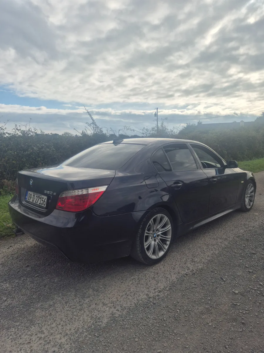 2009 bmw 520 m sport  290kms  Ncted and tax - Image 3