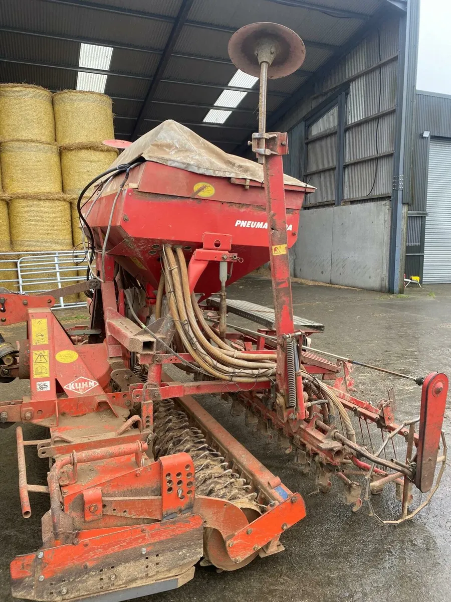 Kuhn Accord - Image 2