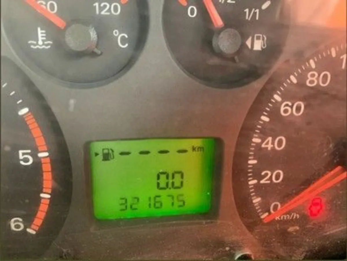 Ford Transit 2010 - Image 3