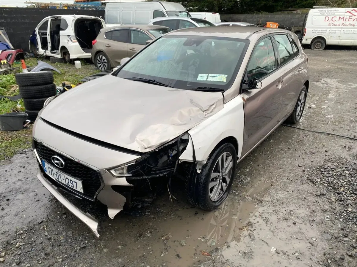 2017 hyundai i30 1.6 diesel - Image 4