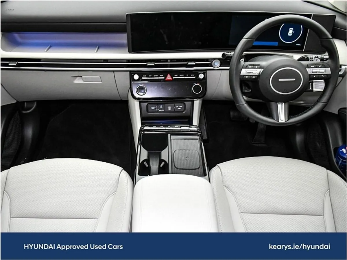 Hyundai Tucson FL 2WD Executive PHEV Auto - Image 4