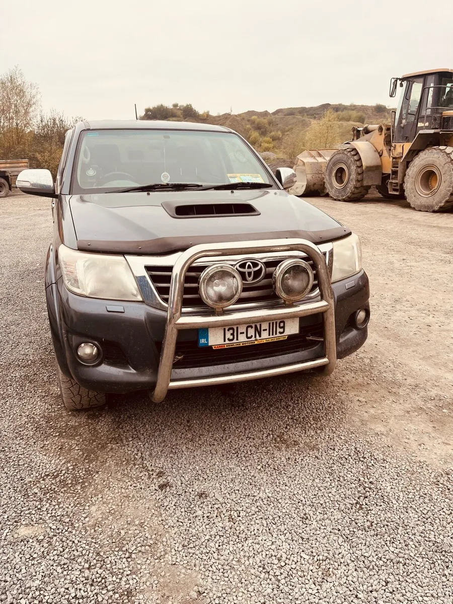 Toyota hilux - Image 3
