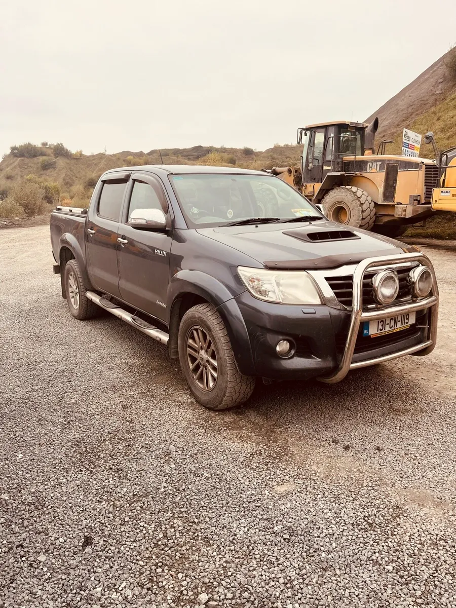 Toyota hilux - Image 4