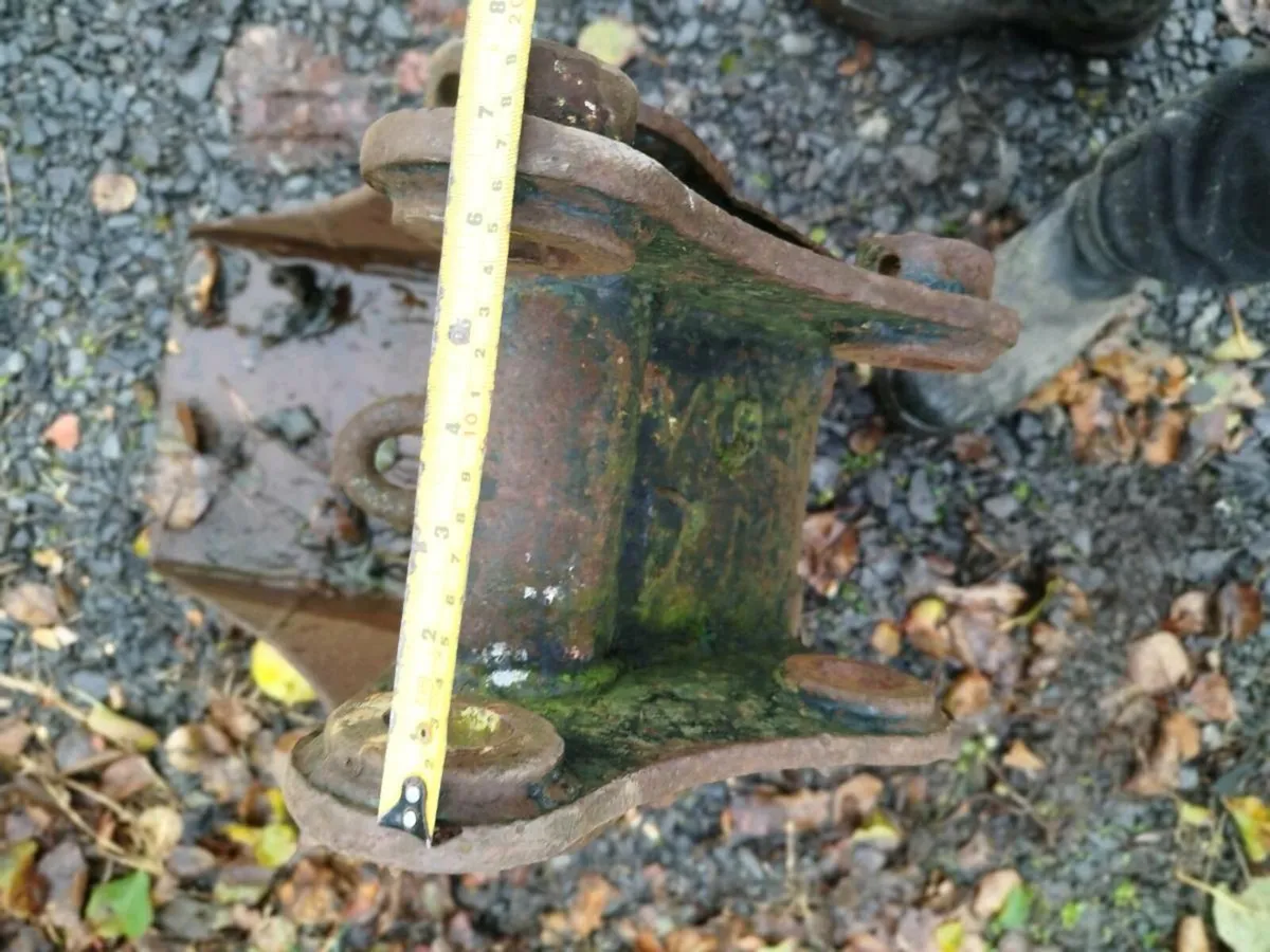 Mini digger bucket - Image 1
