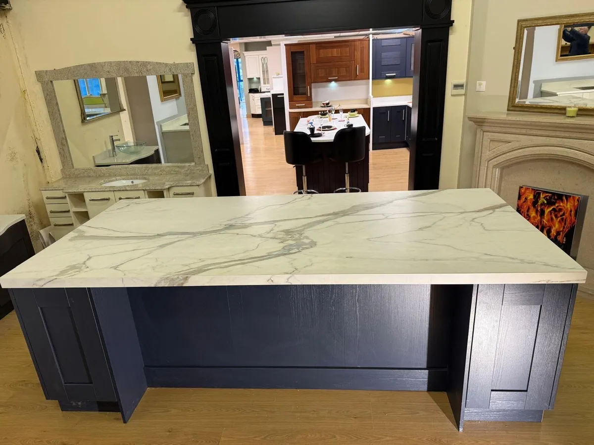 New Kitchen Island Navy - Image 3