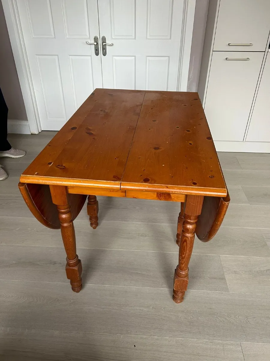 Dining Table - Image 3