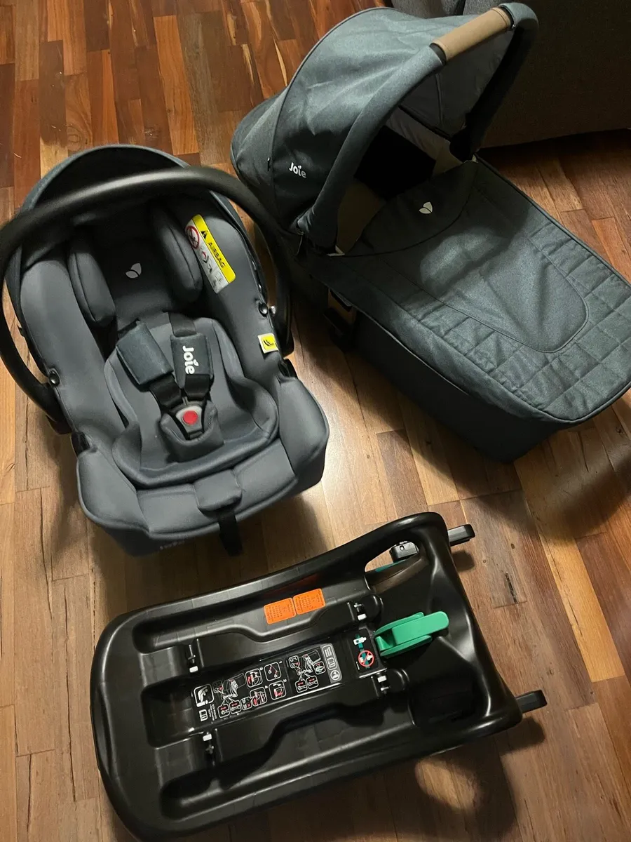Baby Travel System - Image 2