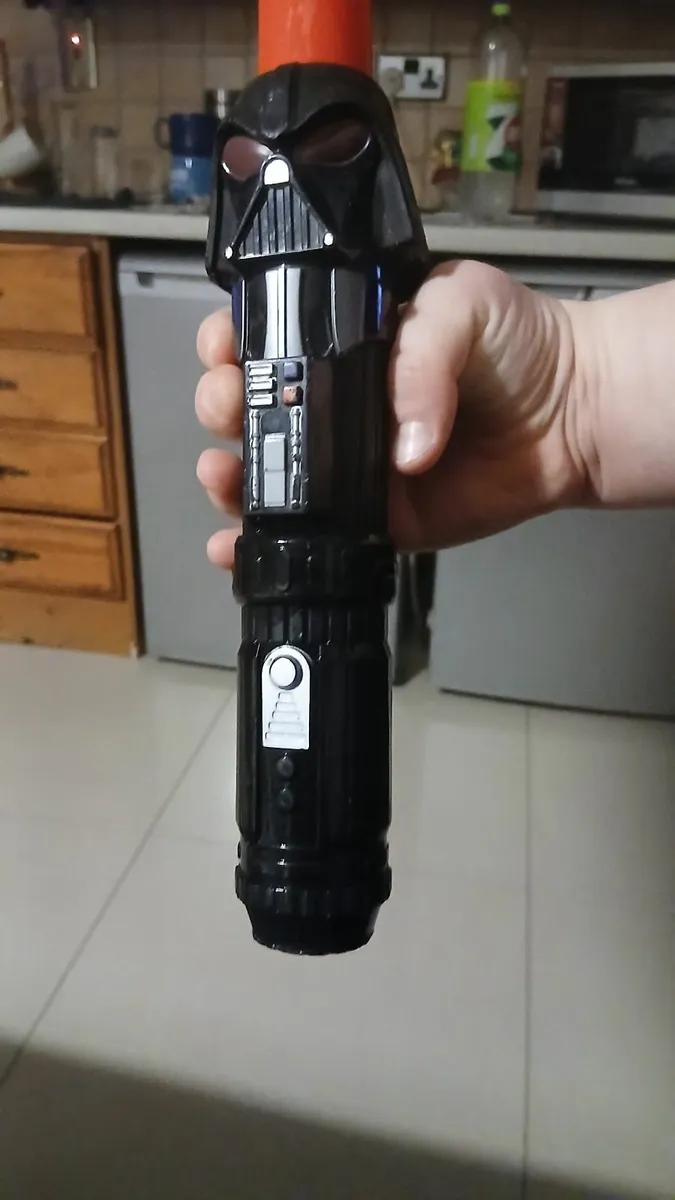 Starwars toy lightsaber - Image 3