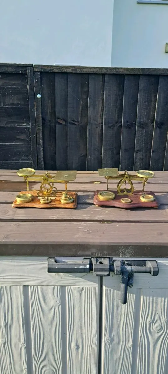 2 brass  weighing schales  €80 each - Image 1