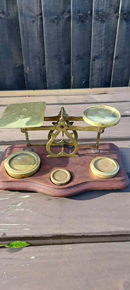 2 brass  weighing schales  €80 each - Image 2