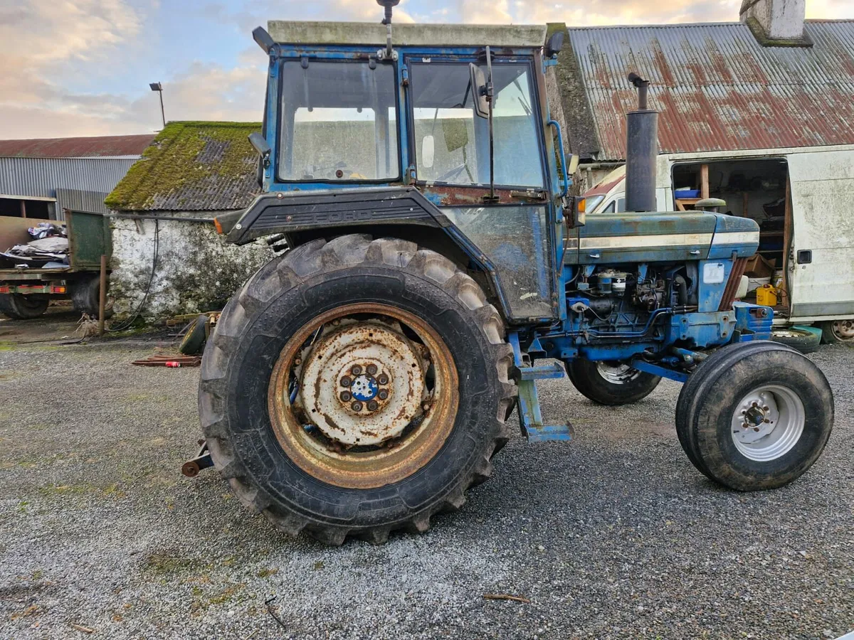 Ford 5610 - Image 2