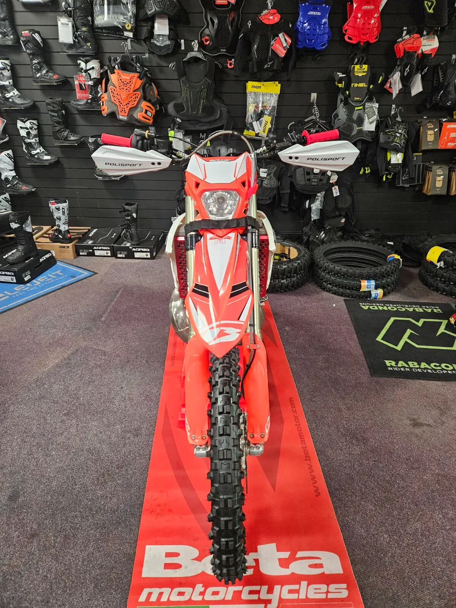 2025 Beta 300 X-pro - Image 3