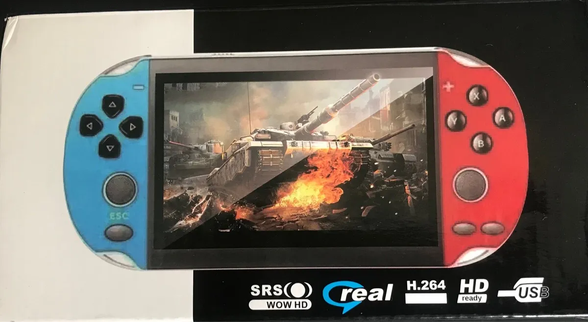 Game console - Image 1