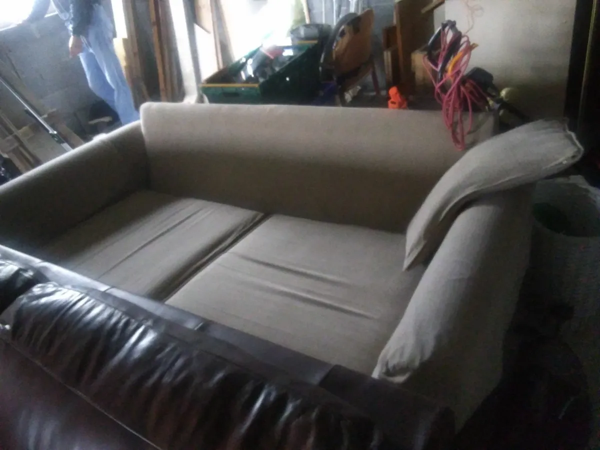 2 free sofas - Image 2