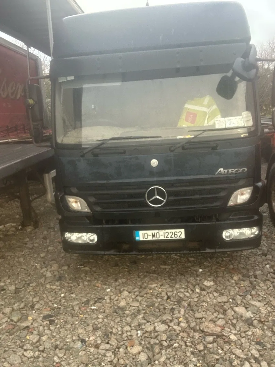 Mercedes 1324 - Image 1