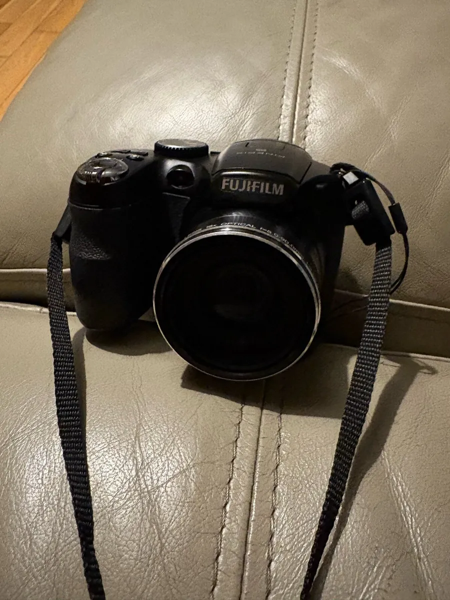 Fugi film camera - Image 3