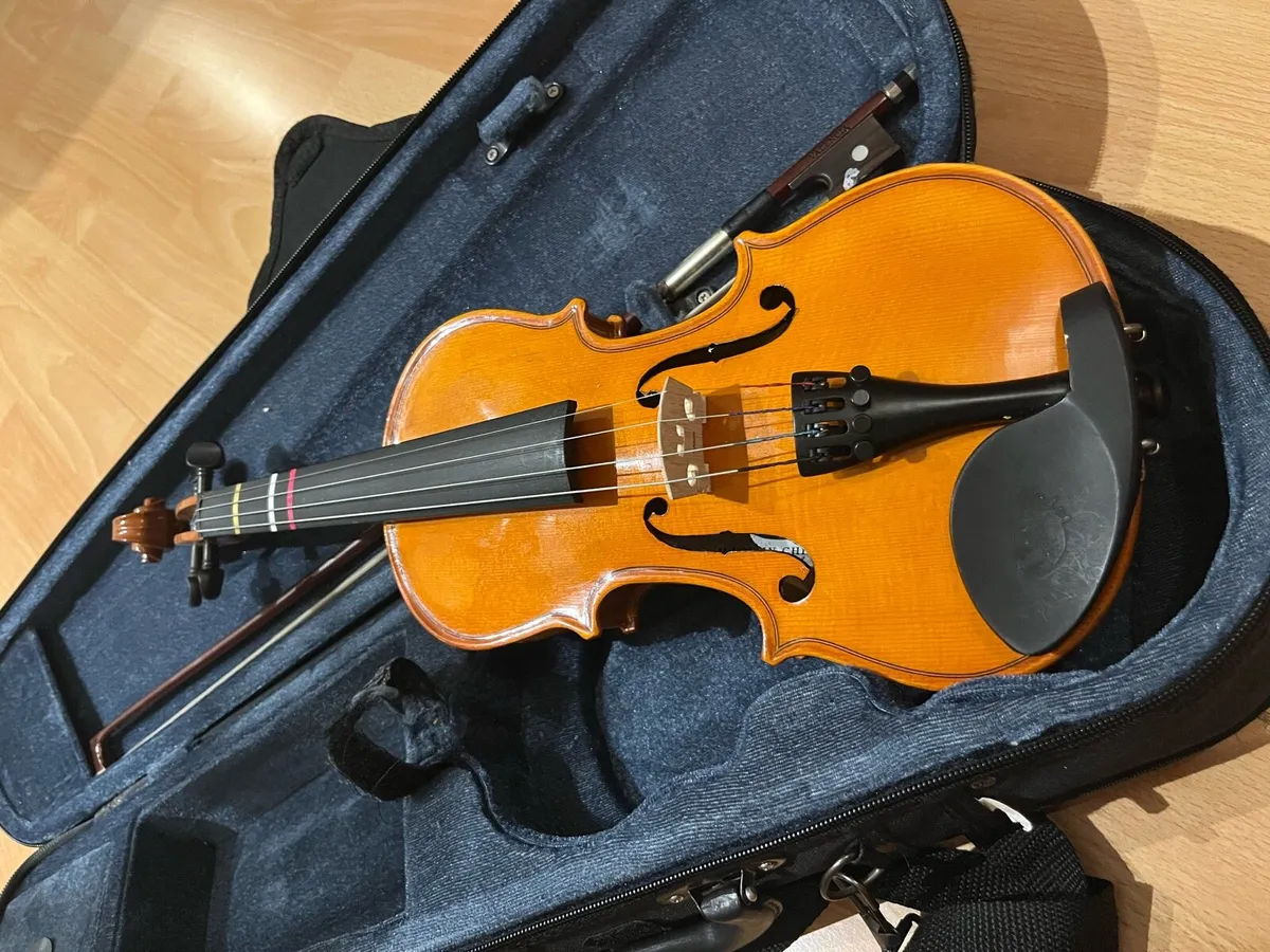 Valencia Violin - Image 2