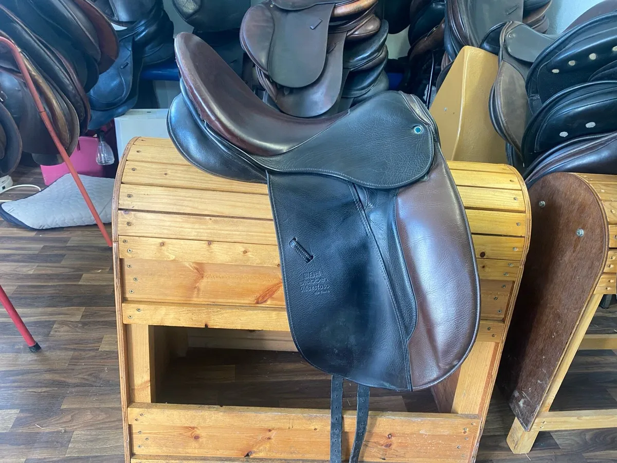18 Stubben dressage Leather saddle - Image 1