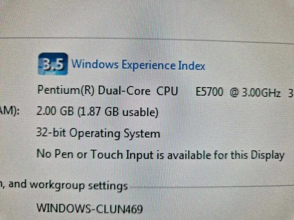 Lenovo ThinkCentre Desktop PC, Windows 7 Starter - Image 3