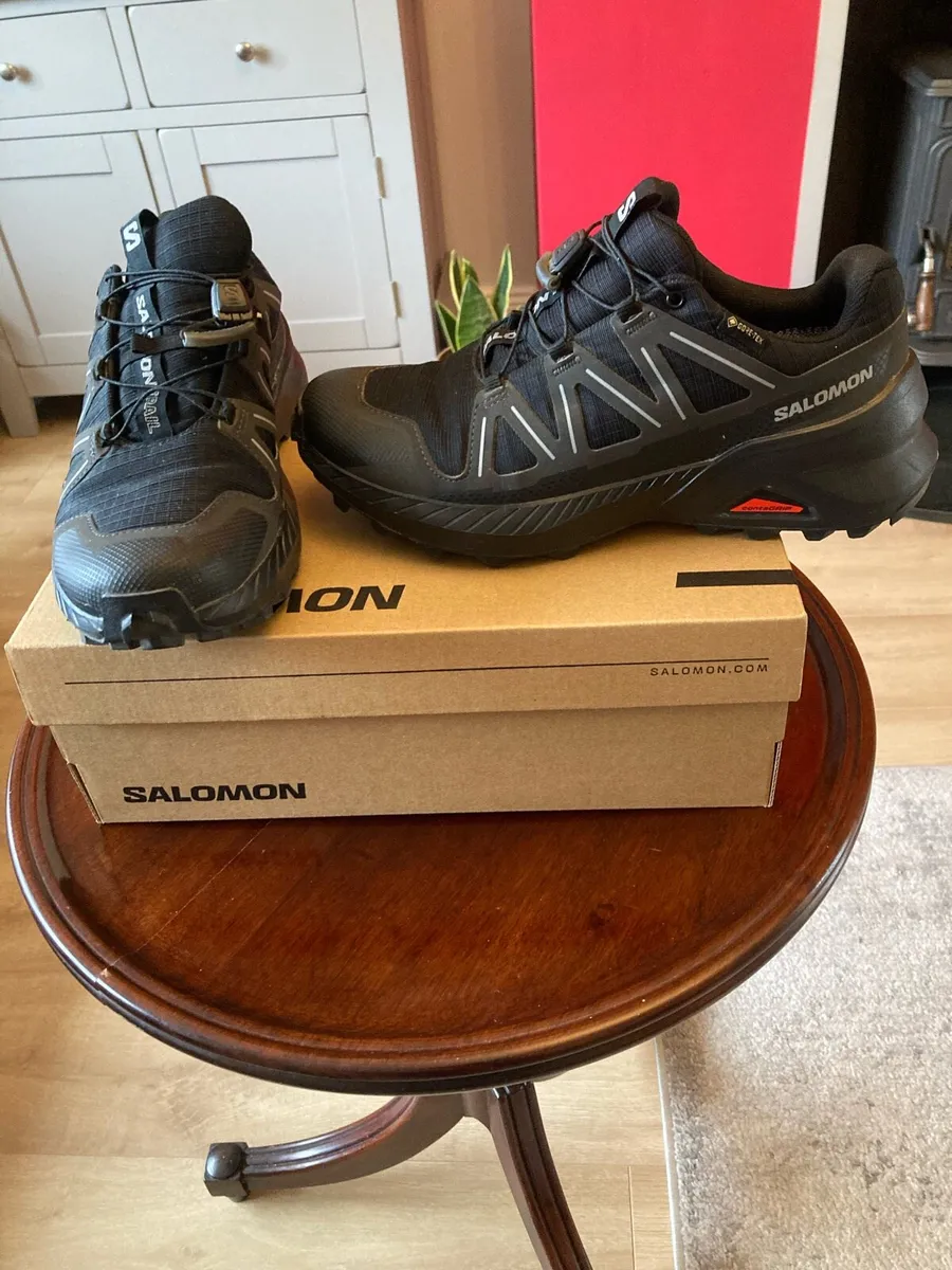 Salomon Speedcross walking shoes UK5 - Image 1