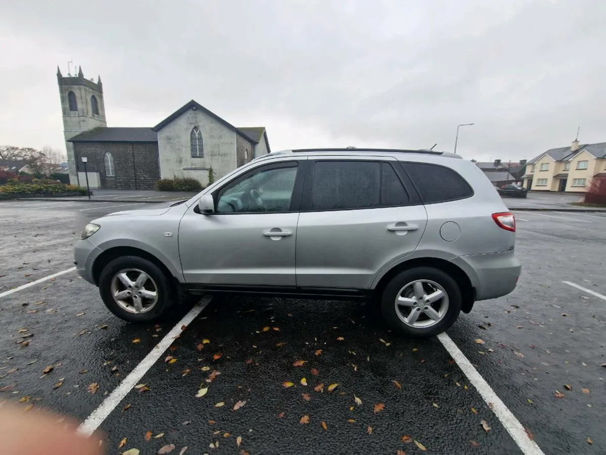 Hyundai Santa Fe - Image 3