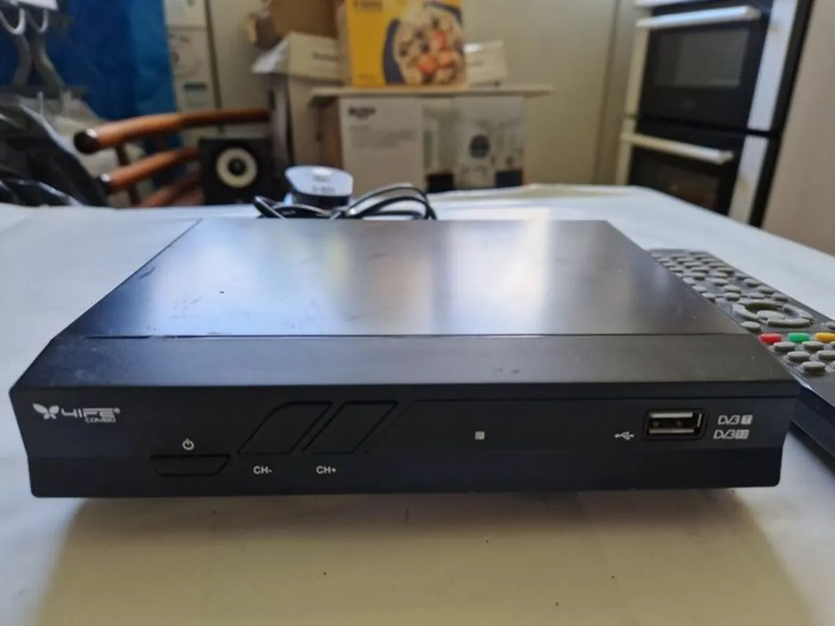 TV BOX 4iFE SV-401 with Remote control - Image 1