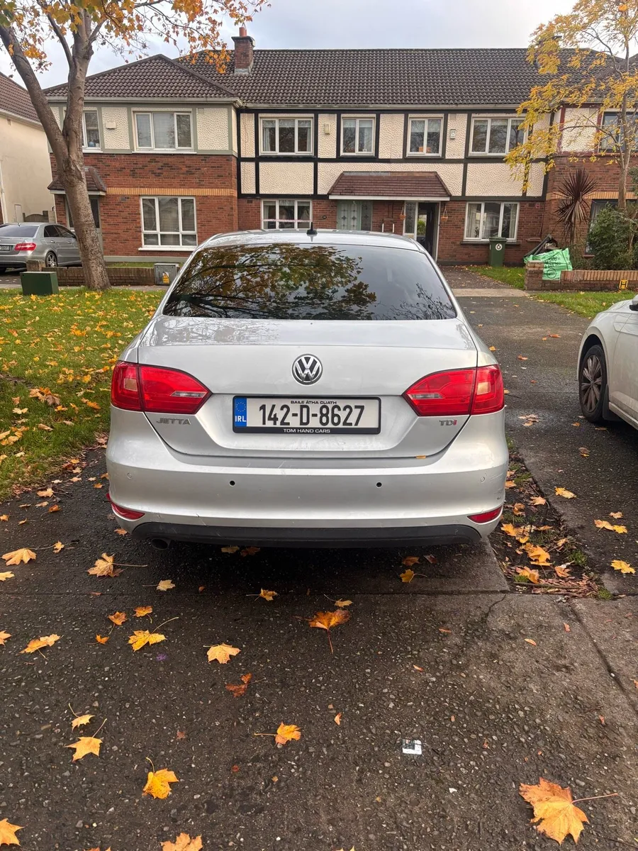 Volkswagen Jetta 142 - Image 4