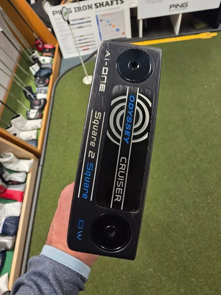 Odyssey Ai-One Cruiser Square 2 Square Putter - Image 1