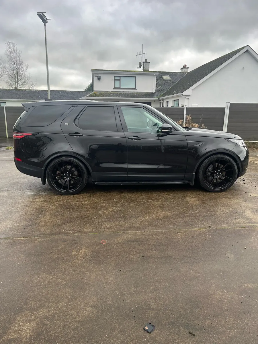 Land Rover discovery HSE - Image 3