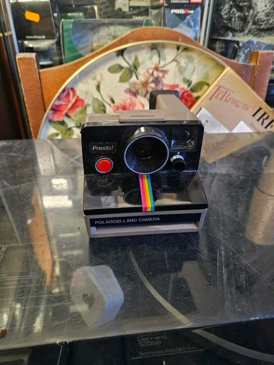 Vintage Polaroid Camera - Image 1