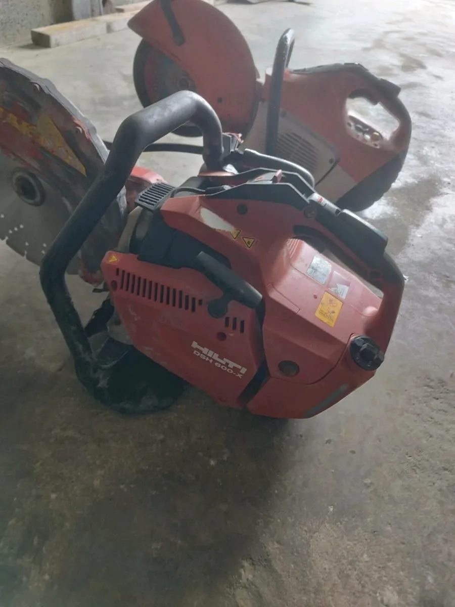 Hilt. Consaw - Image 1