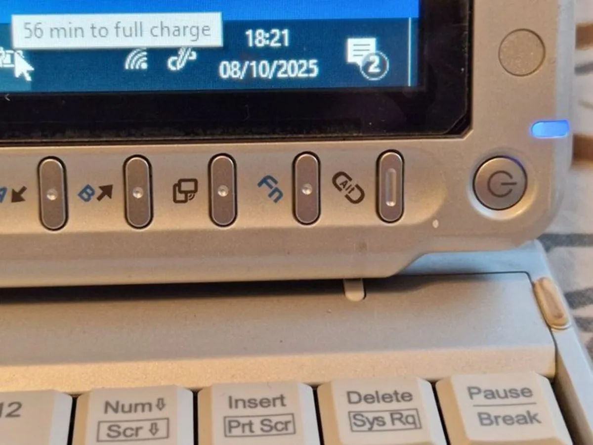 Fujitsu Lifebook T Series Laptop, Windows 10, 2GB - Image 4