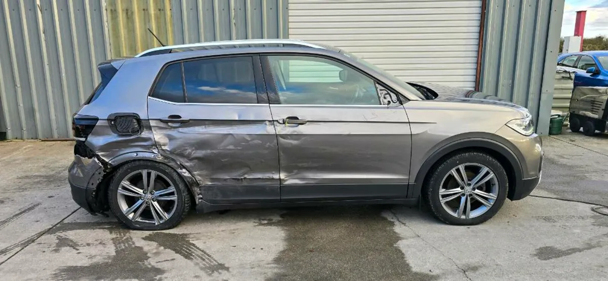 201 VW T-CROSS AUTO - Image 4