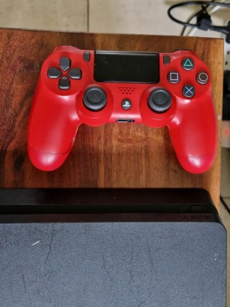 Playstation 4, Power & HDMI Cables, 2 Controllers - Image 4