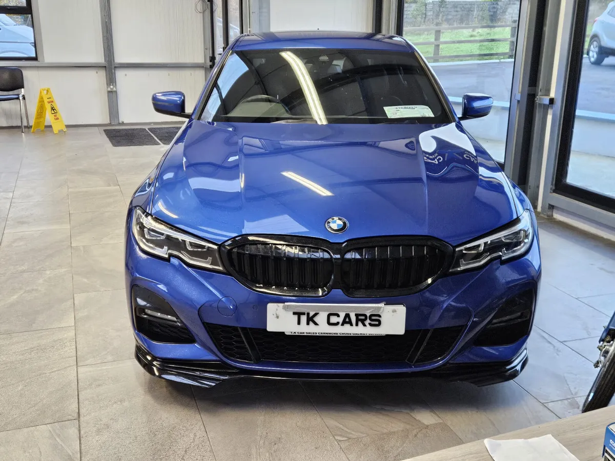 211 BMW 330 e- SERIES M-SPORT PLUG IN  HYBRID - Image 4