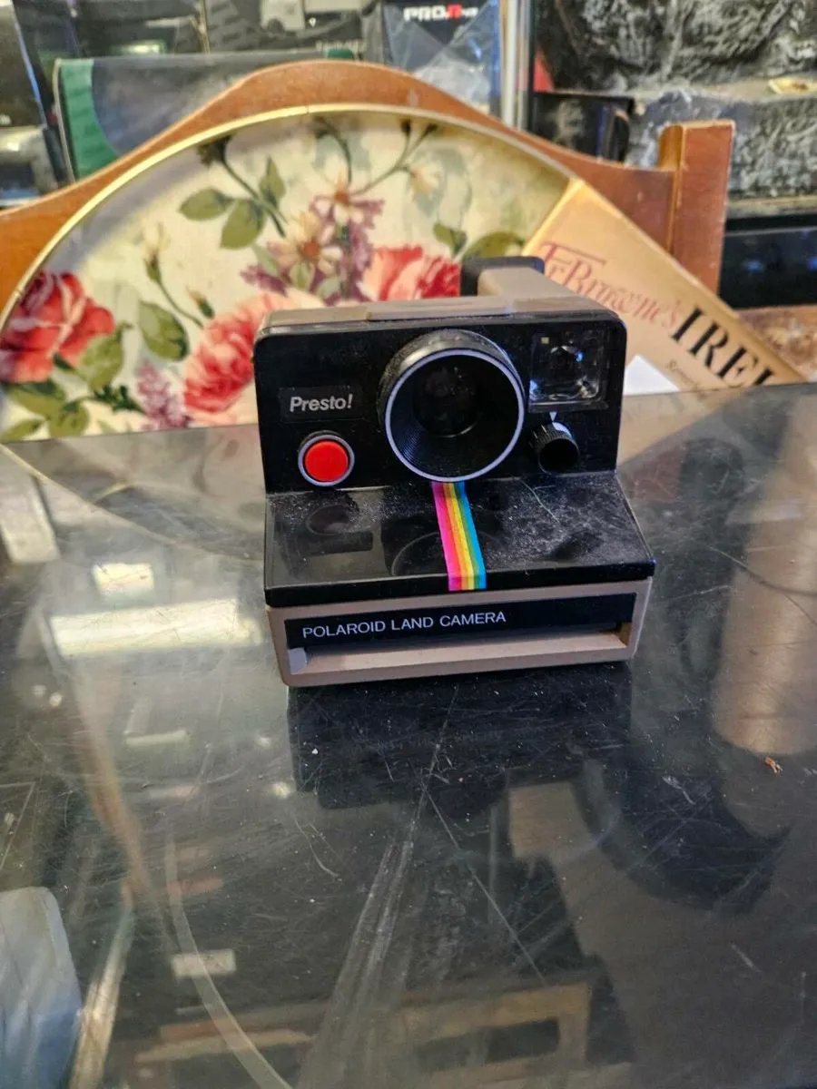 Vintage Polaroid Camera - Image 1