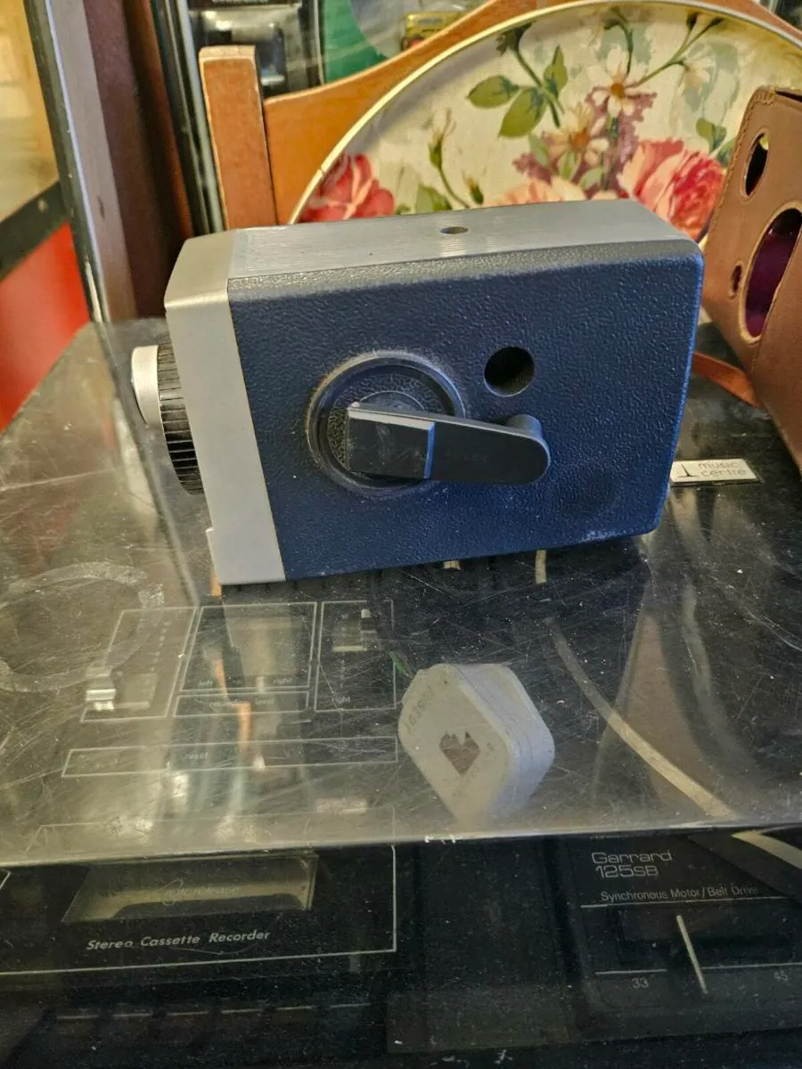 Vintage Kodak Camera - Image 3