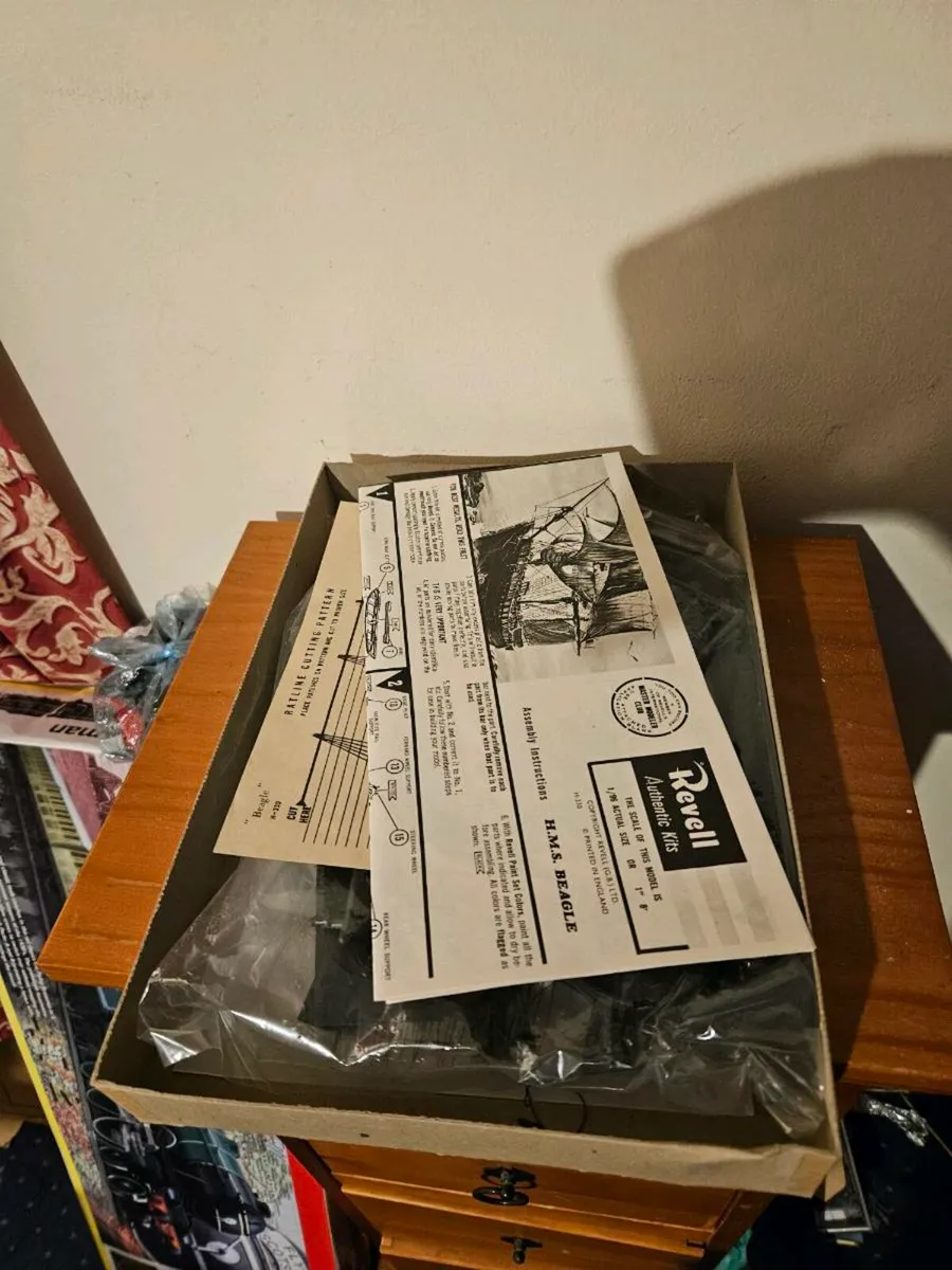 Airfix Revell HMS Beagle - Image 2