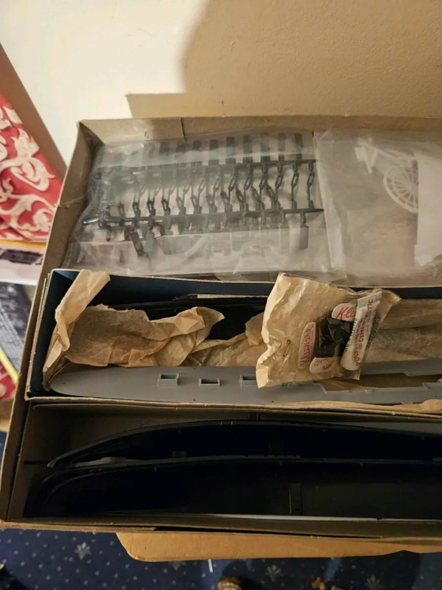 Airfix Frog Model Ship - Image 3