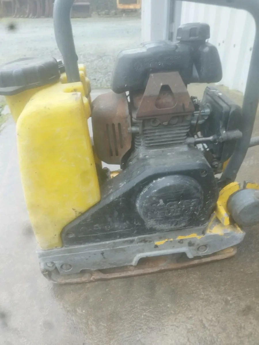 Water plate - Image 1