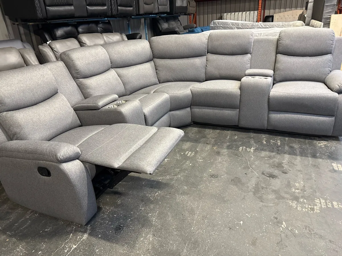 Brand new sofa - Image 3