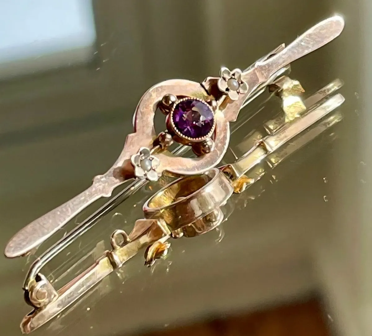 Antique 9ct Gold Amethyst & Seed Pearl Brooch