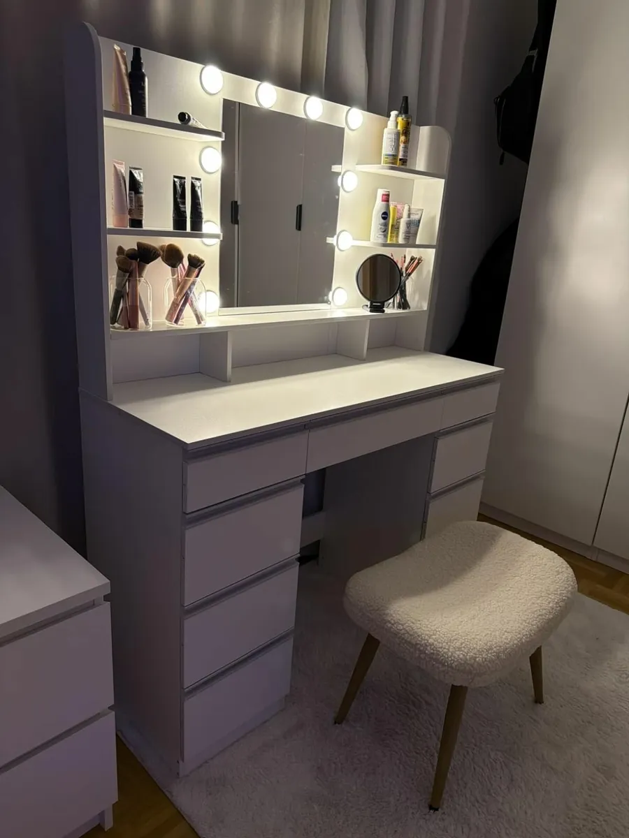 Large Dressing Table with LED Lighting, 10 LED Li - Image 3