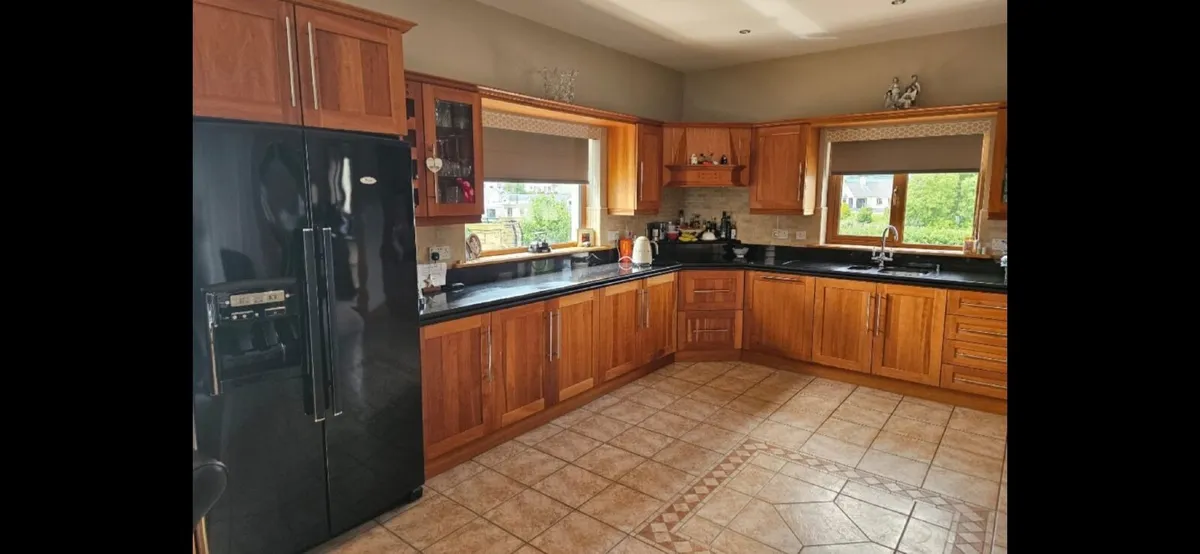 Cherrywood Solid Kitchen - Image 2