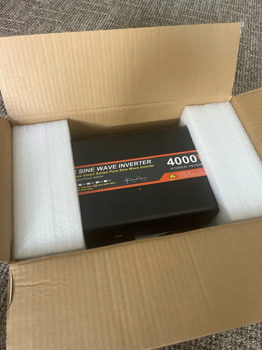 4000 watt car inverter ,12v to 220v - Image 2
