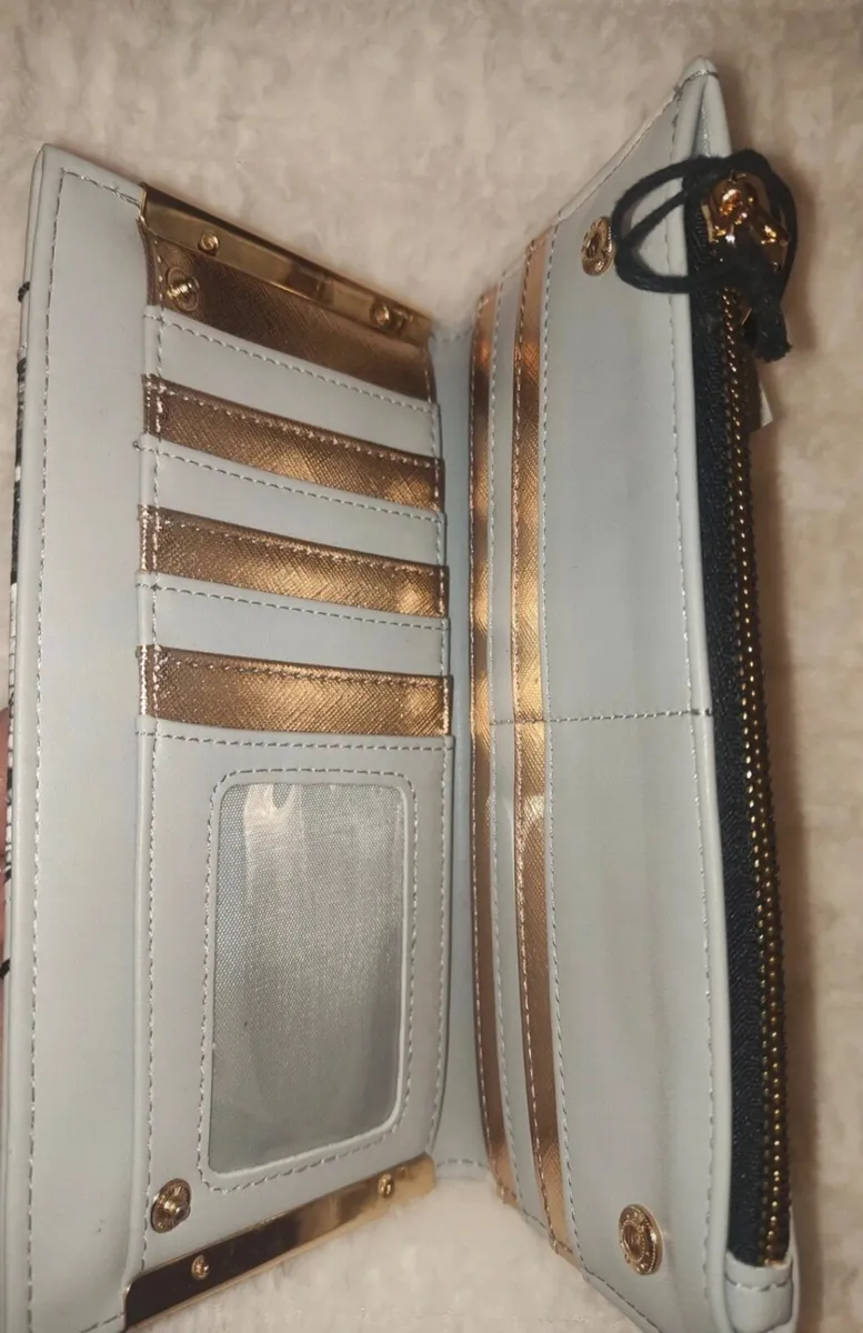 Womens purse - Image 2