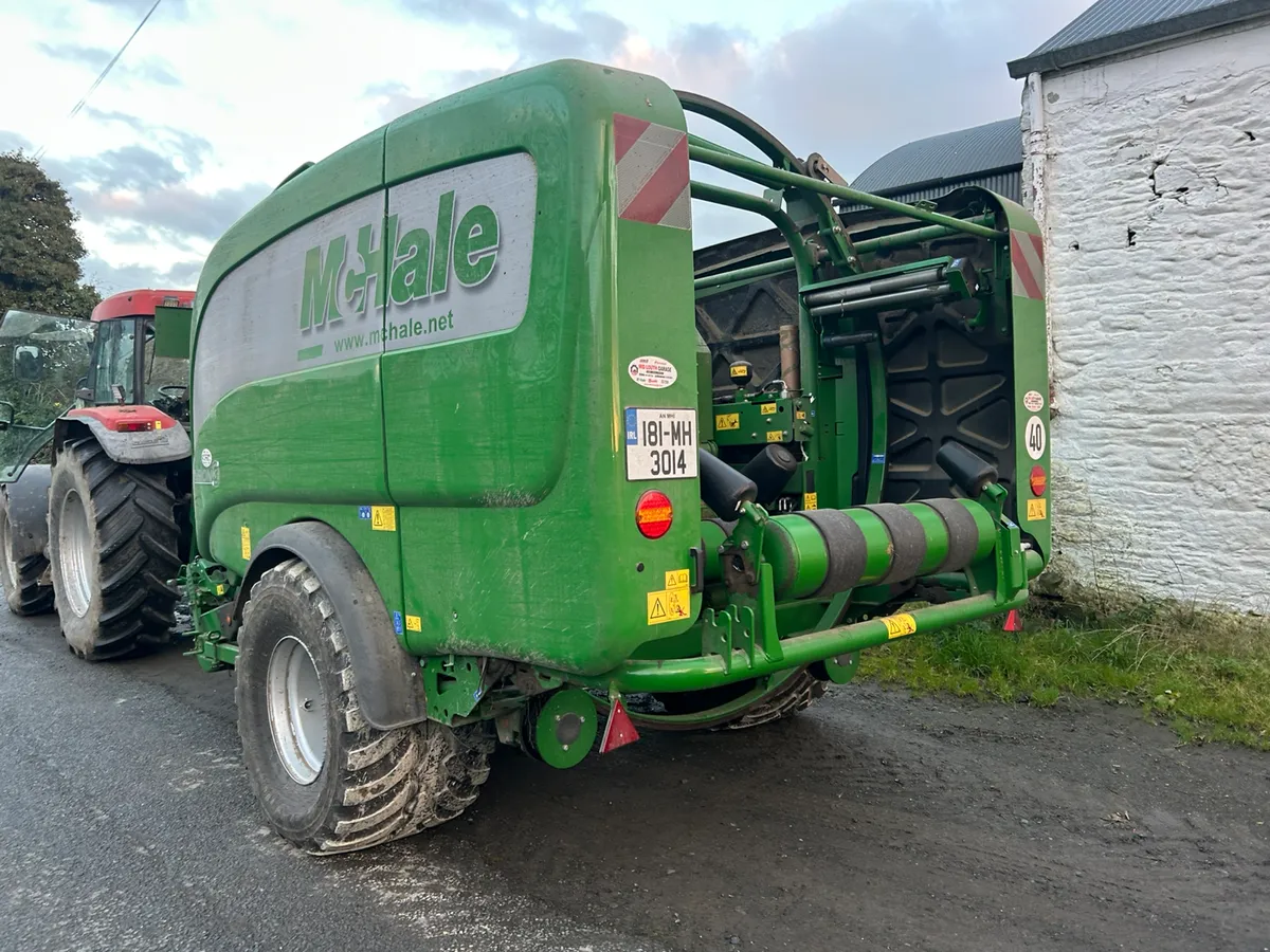 2022 Mc Hale Fusion 3 std 1000 box camless - Image 4