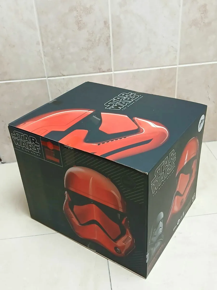 Star Wars Captain Cardinal Black Series Helmet - Image 2
