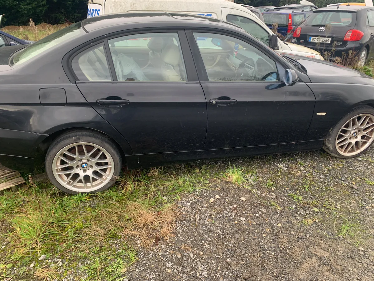 2006  BMW 320 DIESEL MANUAL - Image 3