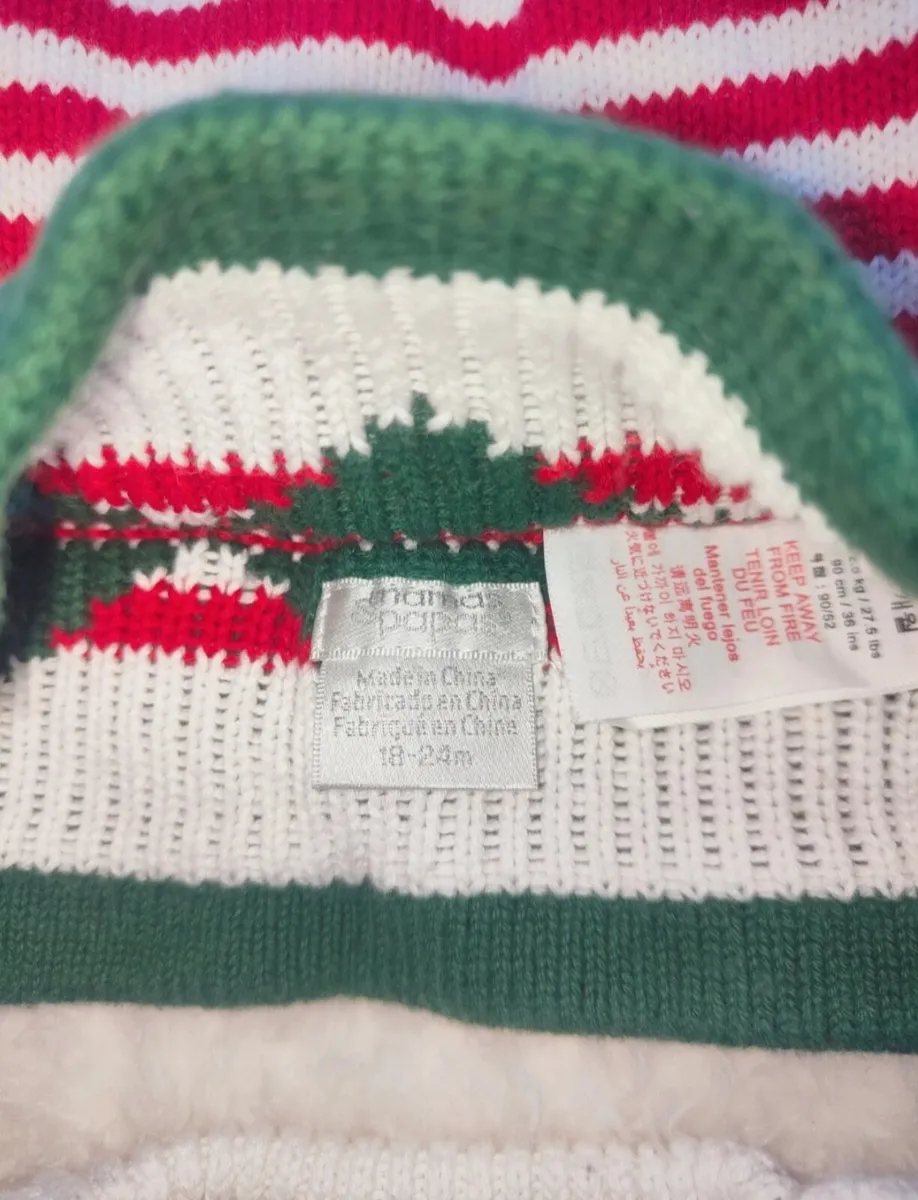 Baby Christmas elf jumper & hat - Image 3